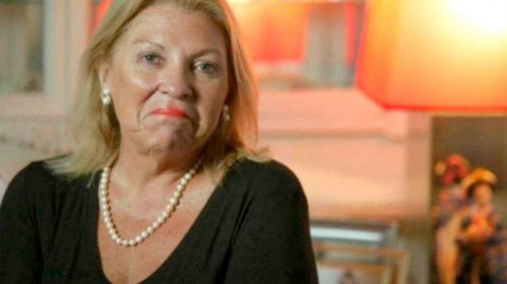 Elisa Carrió: "Gracias a Dios se murió De la Sota"
